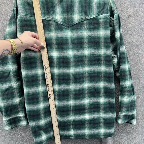 Levis Shirt Womens Medium Green Plaid Western Pearl Snap Flannel Shacket Heavy - Picture 8 of 11